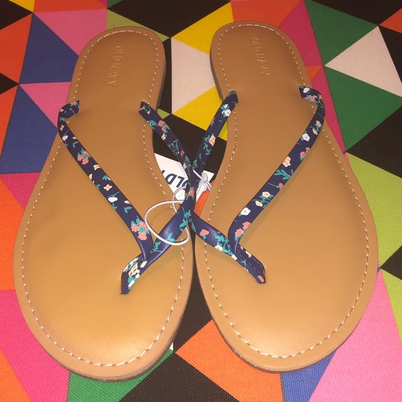 Old Navy Shoes - Floral flip flops